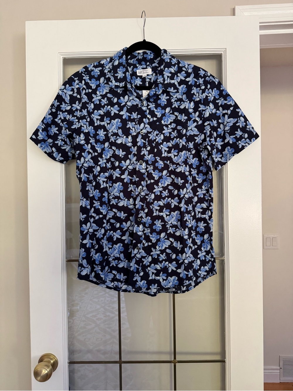 GAP Navy Blue Short-Sleeve Floral Button-Down Shirt